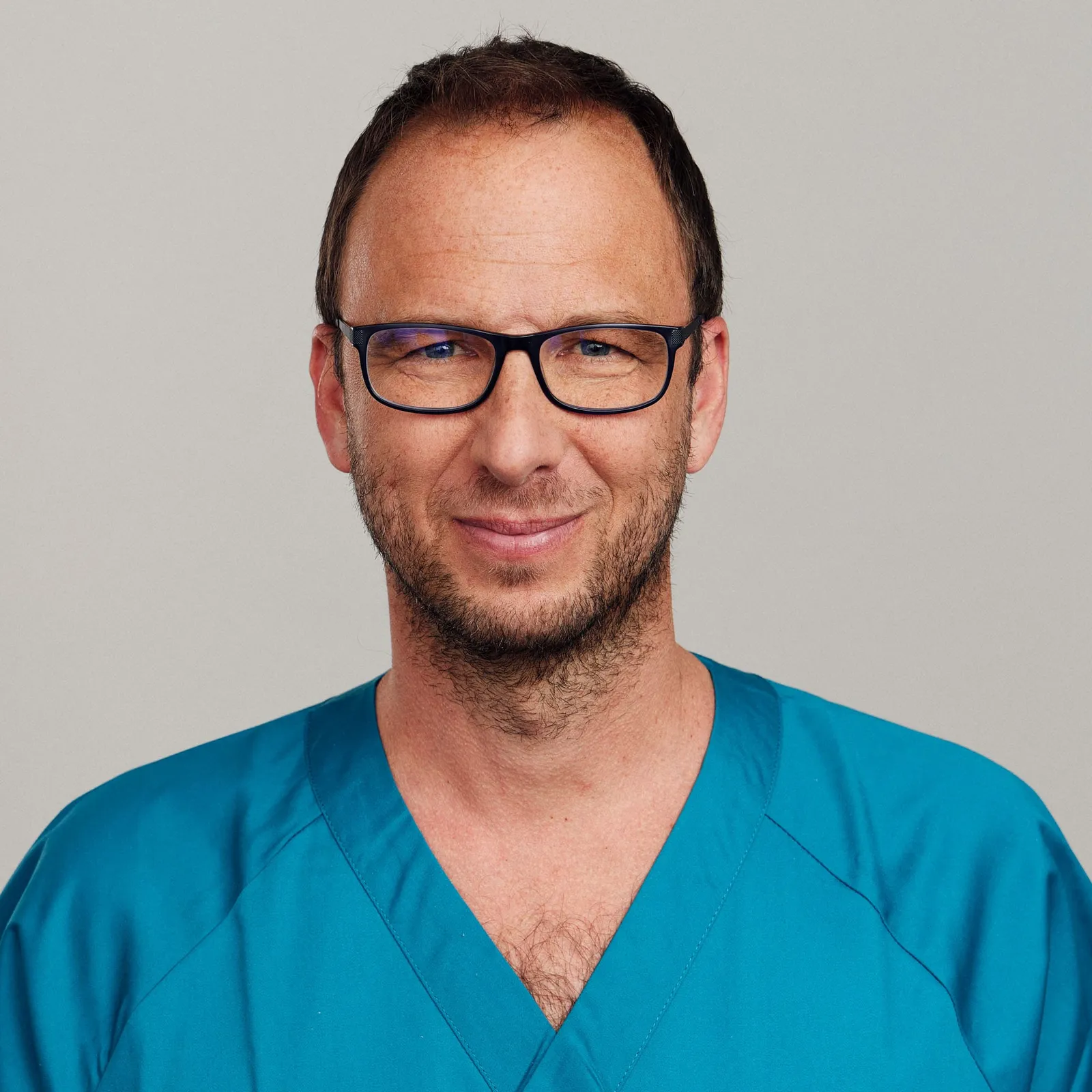 Porträt Dr. Tomas Ziak